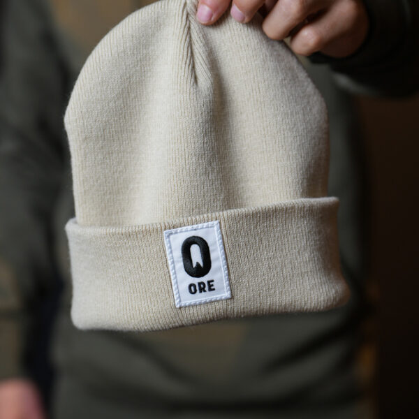 Beanie sand